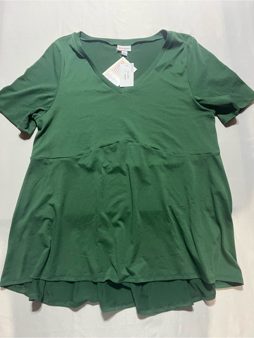 LuLaRoe Jana Women’s Large Green V-Neck Layered Short Sleeve Top